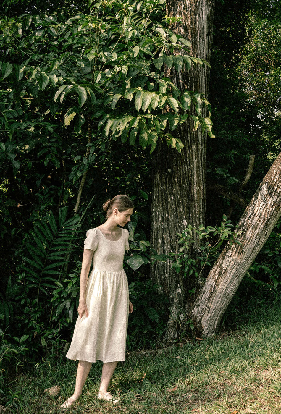 Moon River Linen Dress in Cream Lili & Do Moon River Linen Dress in Cream Lili & Do