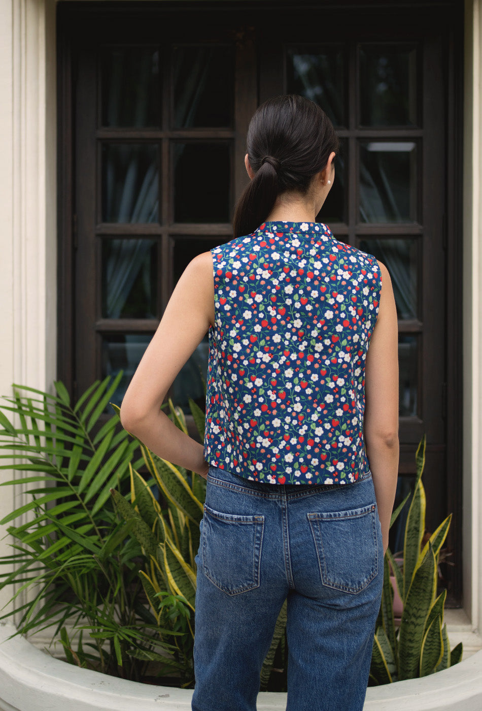 A Moment in Time Cheongsam Top in Strawberry Field