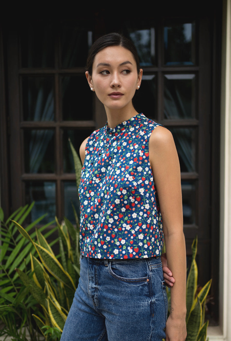 A Moment in Time Cheongsam Top in Strawberry Field