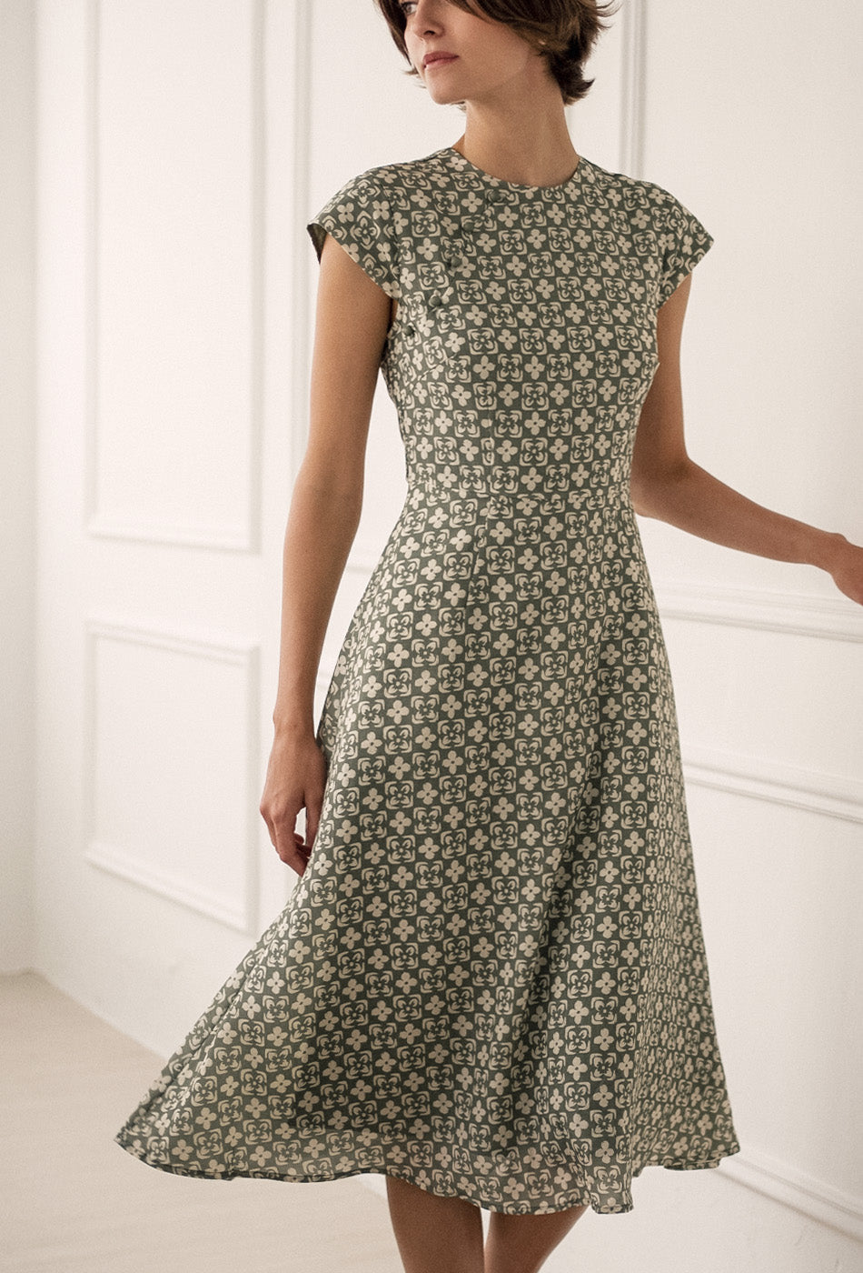 Brighter than Sunshine Cotton Cheongsam in Olive Tiles