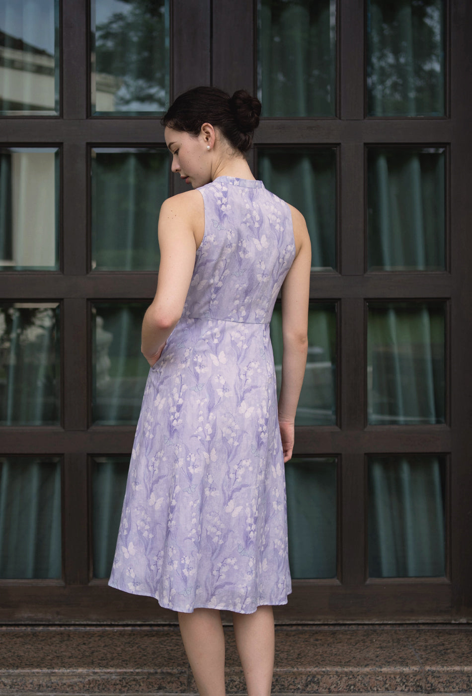 Cherished Cotton Cheongsam in Fluttering Bliss