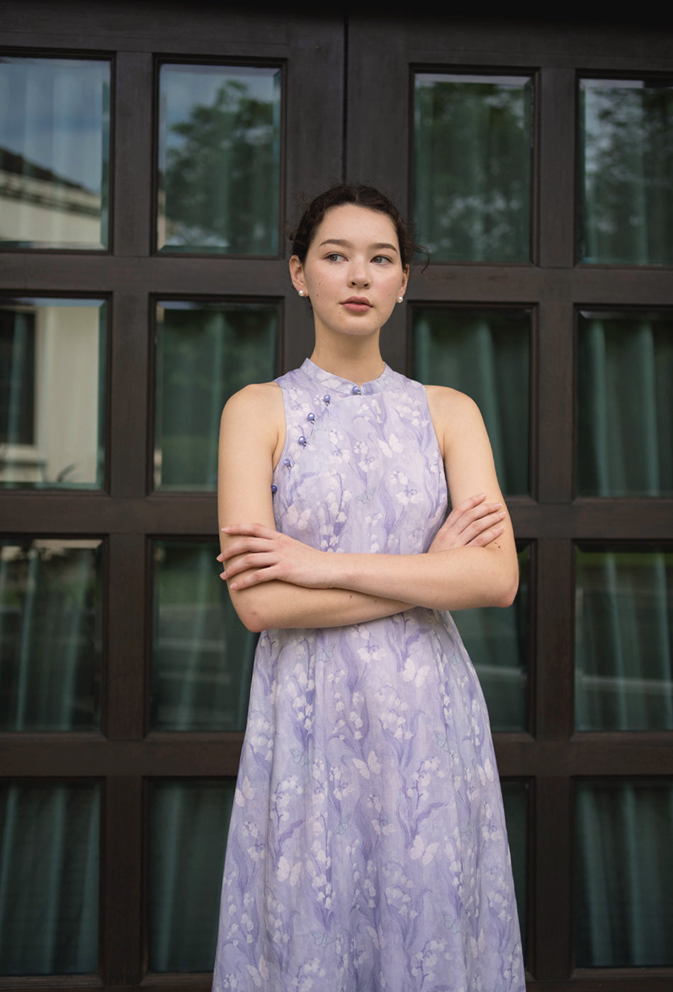 Cherished Cotton Cheongsam in Fluttering Bliss