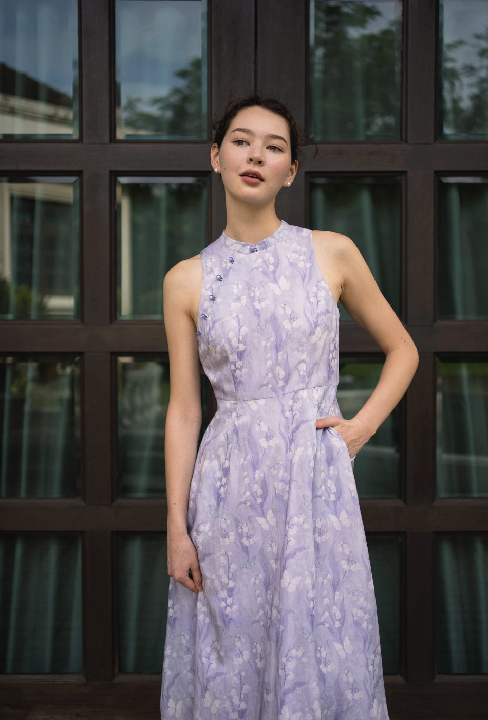 Cherished Cotton Cheongsam in Fluttering Bliss