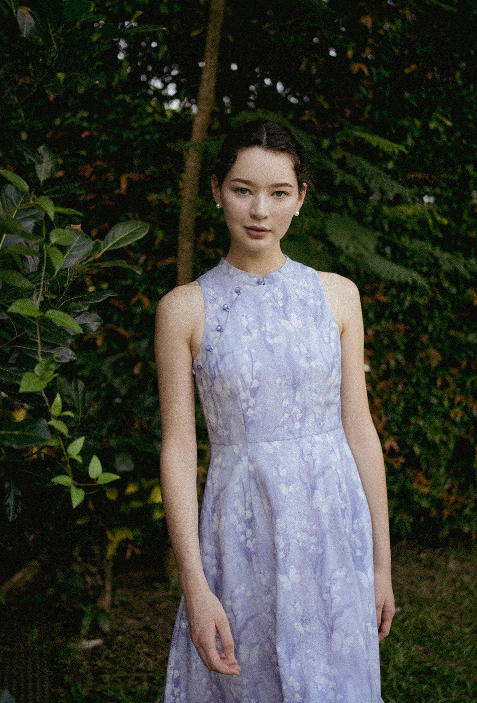 Cherished Cotton Cheongsam in Fluttering Bliss