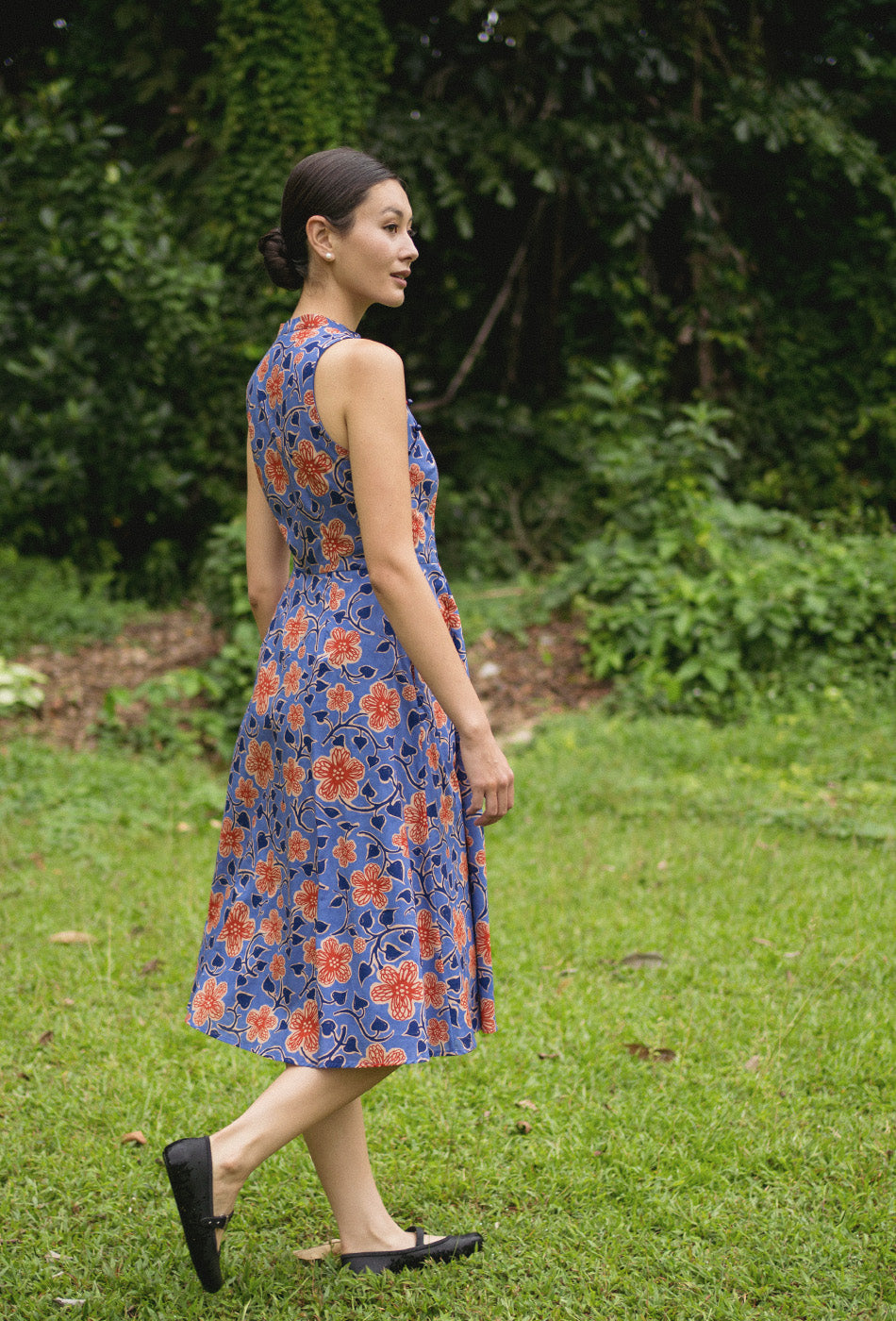 Cherished Cotton Cheongsam in Folk Letters