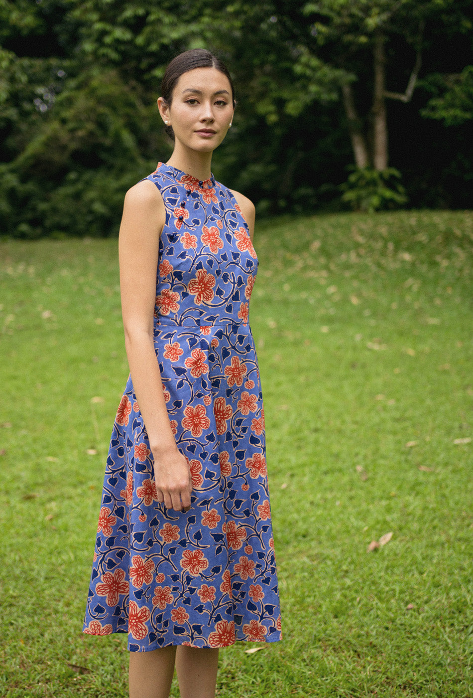 Cherished Cotton Cheongsam in Folk Letters