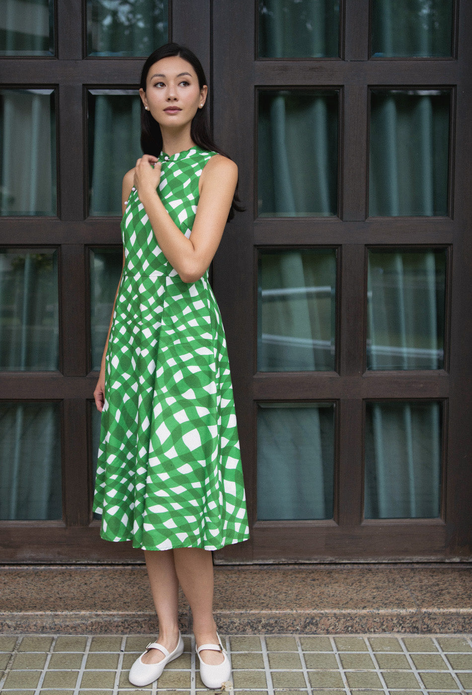 Cherished Cotton Cheongsam in Slow Dance