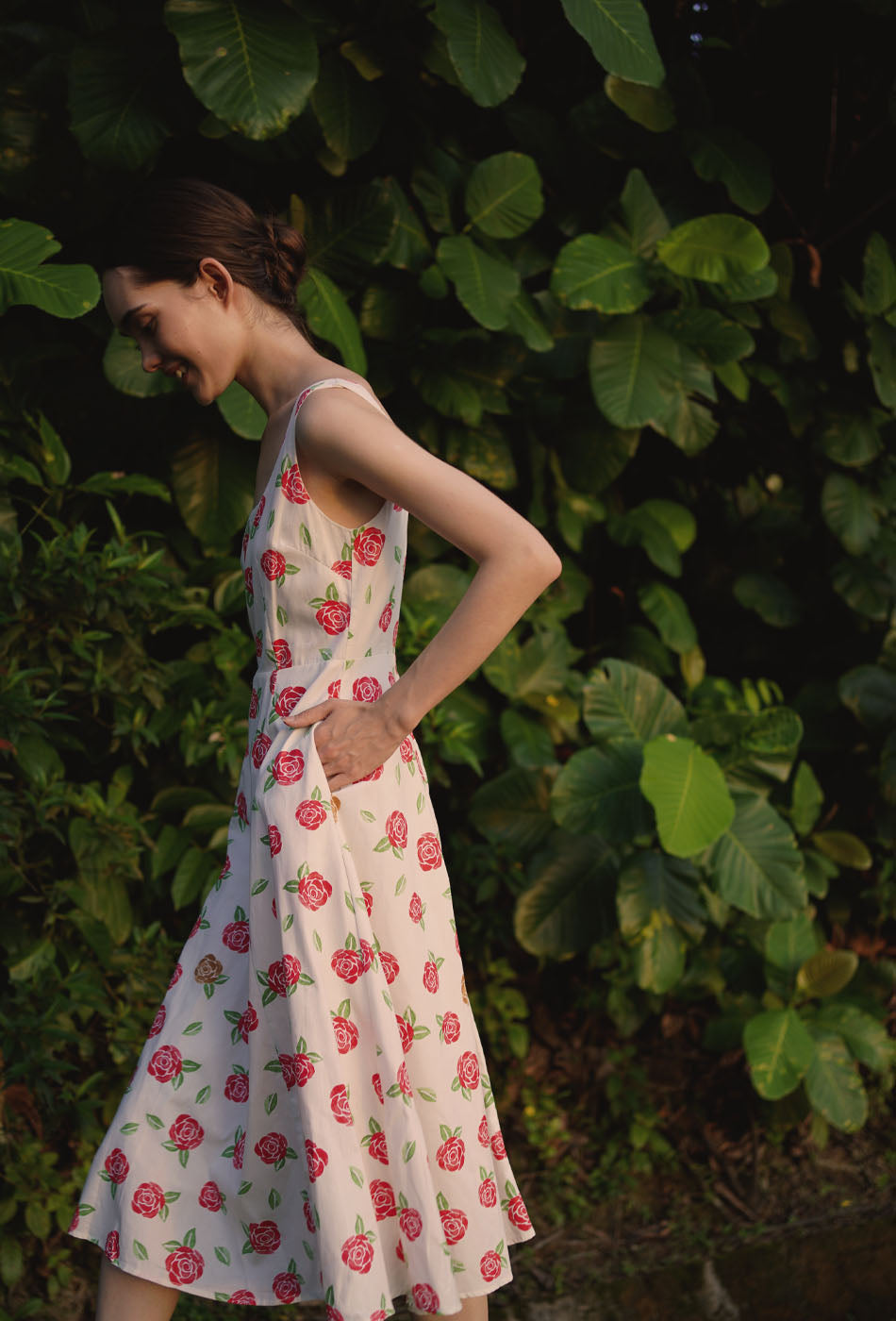 The Classic Scoop Cotton Dress in Scattered Cream