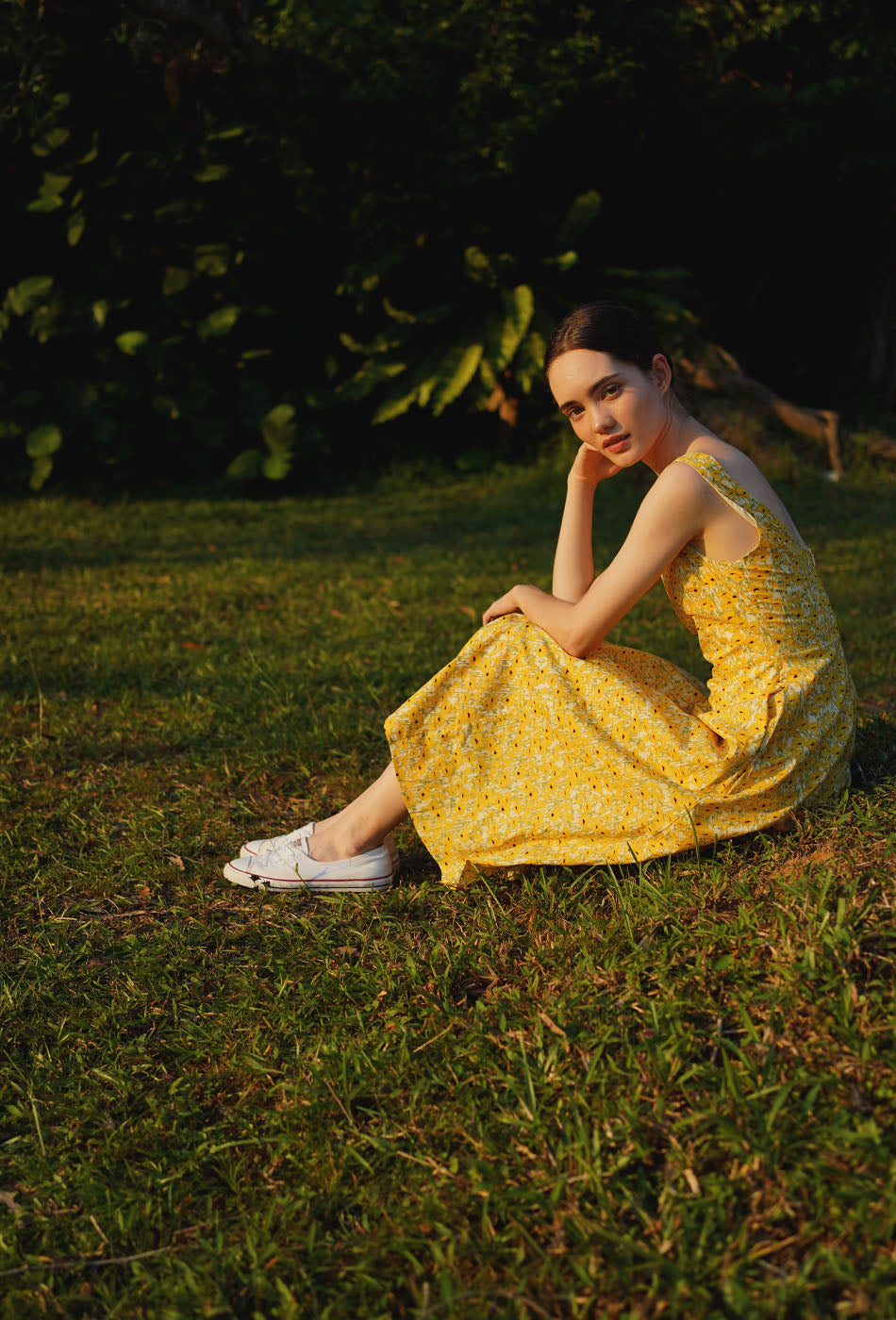 The Classic Scoop Cotton Dress in Poppy Garden