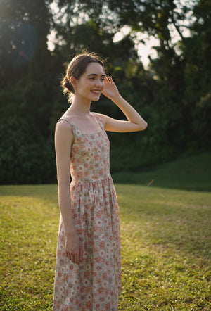 
                  
                    Classic Day Cotton Dress in Fields of Daisies
                  
                