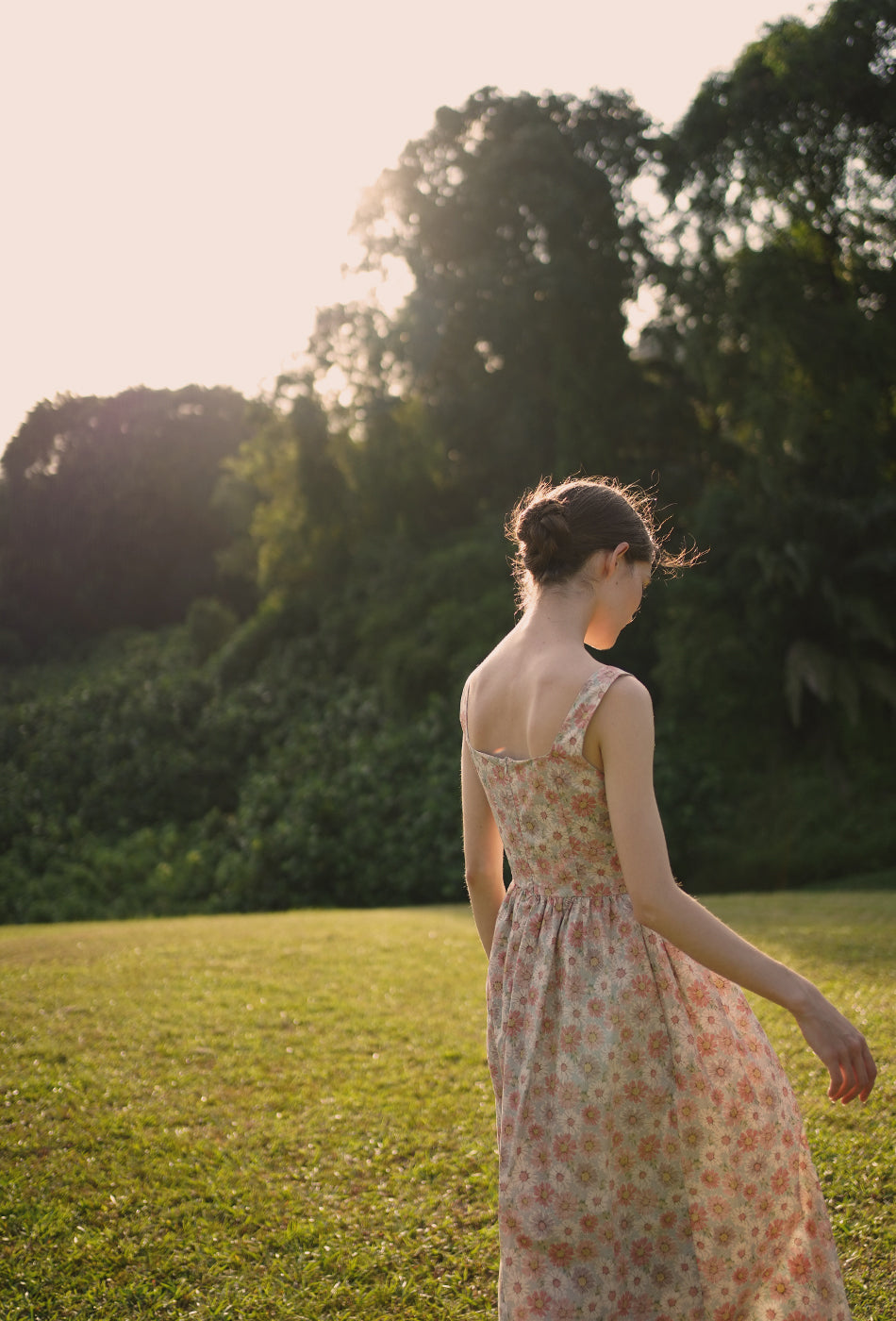 Classic Day Cotton Dress in Fields of Daisies