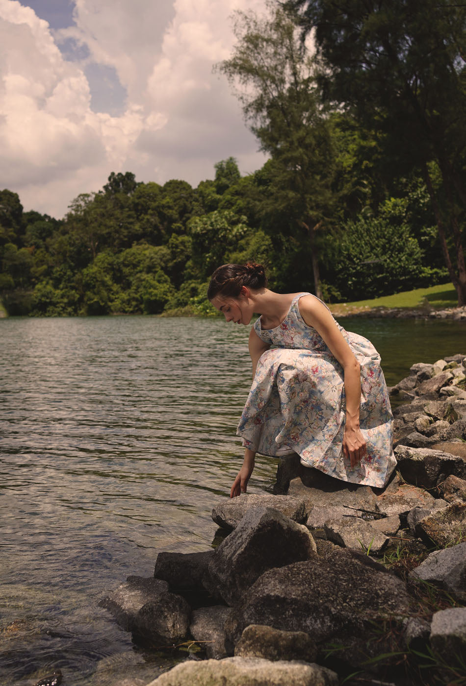 Backyard Cotton Dress in Cheery Dawn