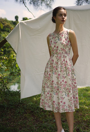 
                  
                    Backyard Cotton Dress in Roses and Cream
                  
                