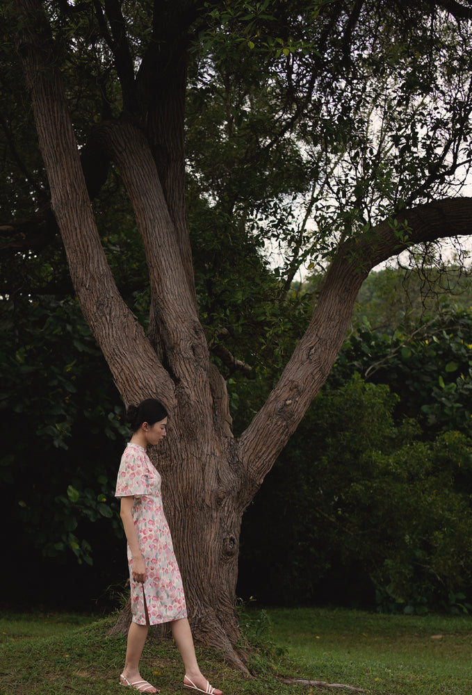 
                  
                    Favorite Oriental Cotton Cheongsam in Pink Valentine
                  
                