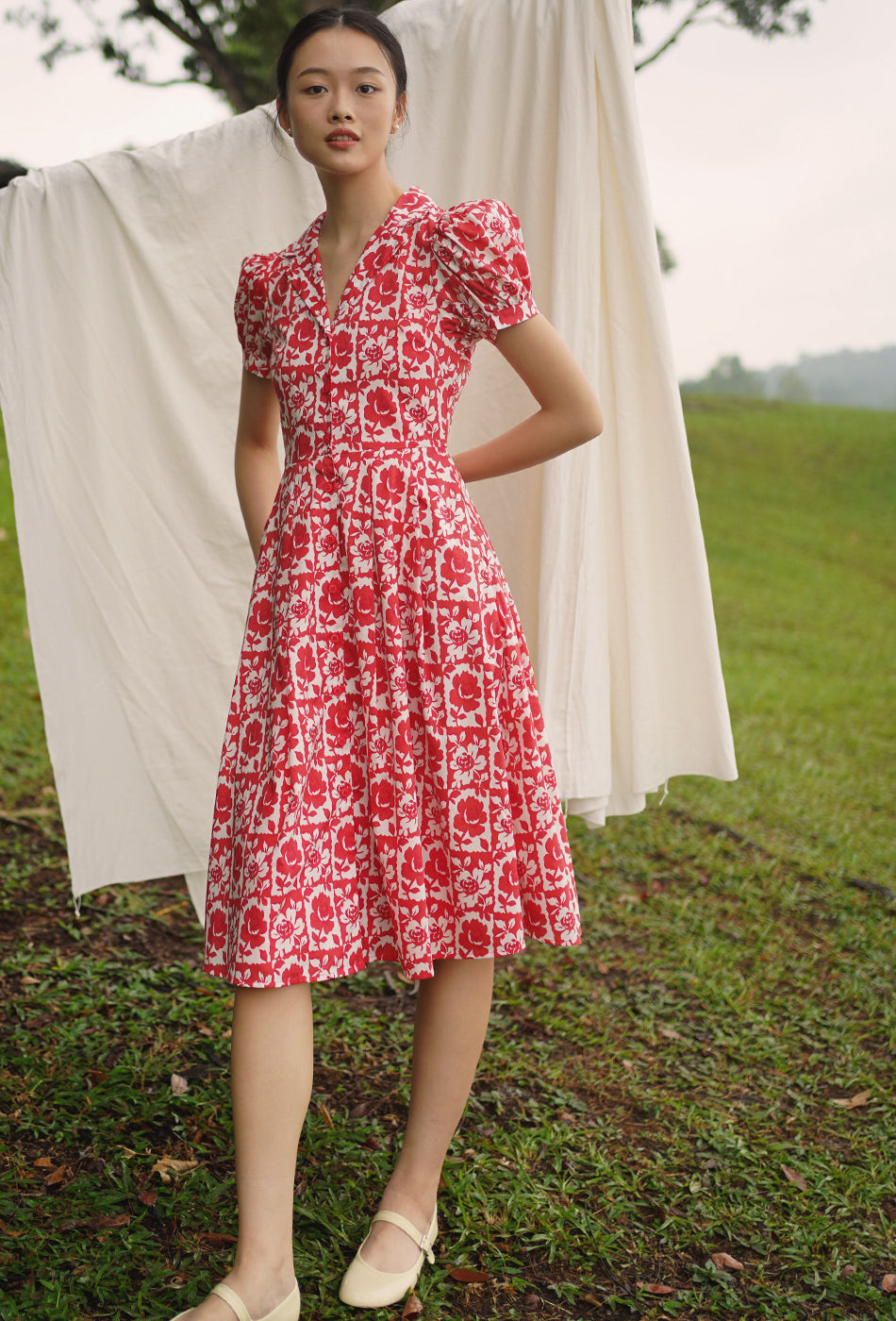 Old Time Charm Cotton Dress in Floral Grace