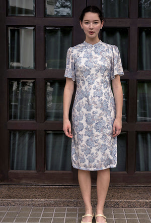 
                  
                    Favorite Oriental Cotton Cheongsam in Dreamy Blue
                  
                