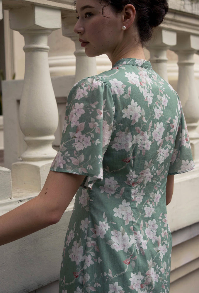 
                  
                    Favorite Oriental Cotton Cheongsam in Misty Greenery
                  
                