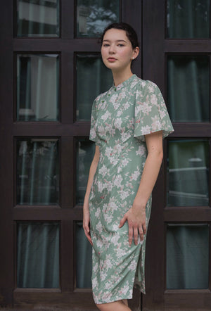 
                  
                    Favorite Oriental Cotton Cheongsam in Misty Greenery
                  
                