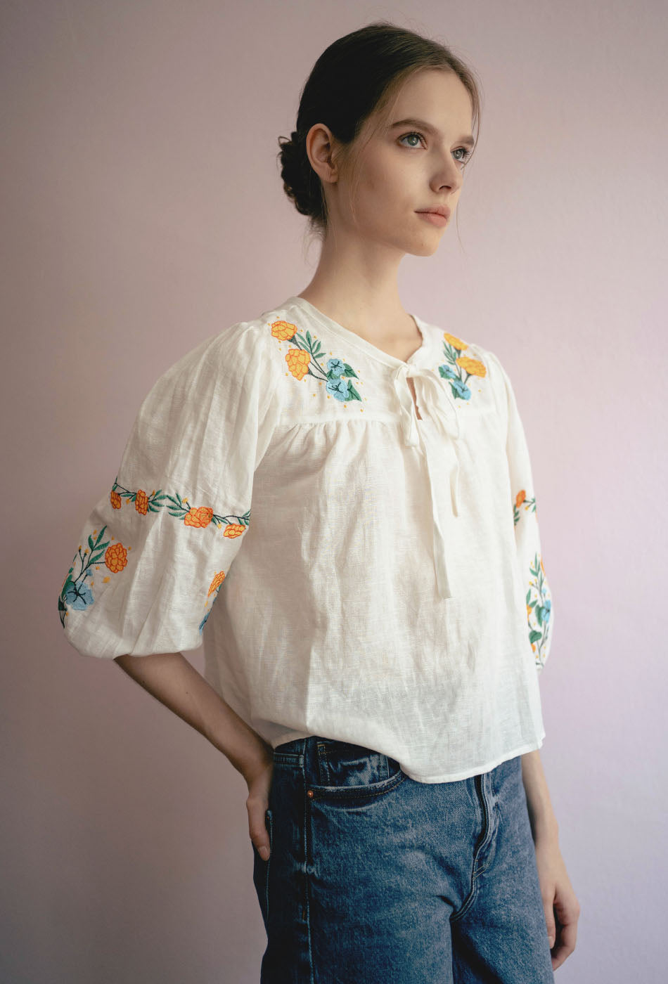 Garden Sweetheart Embroidered Linen Top in Pearl