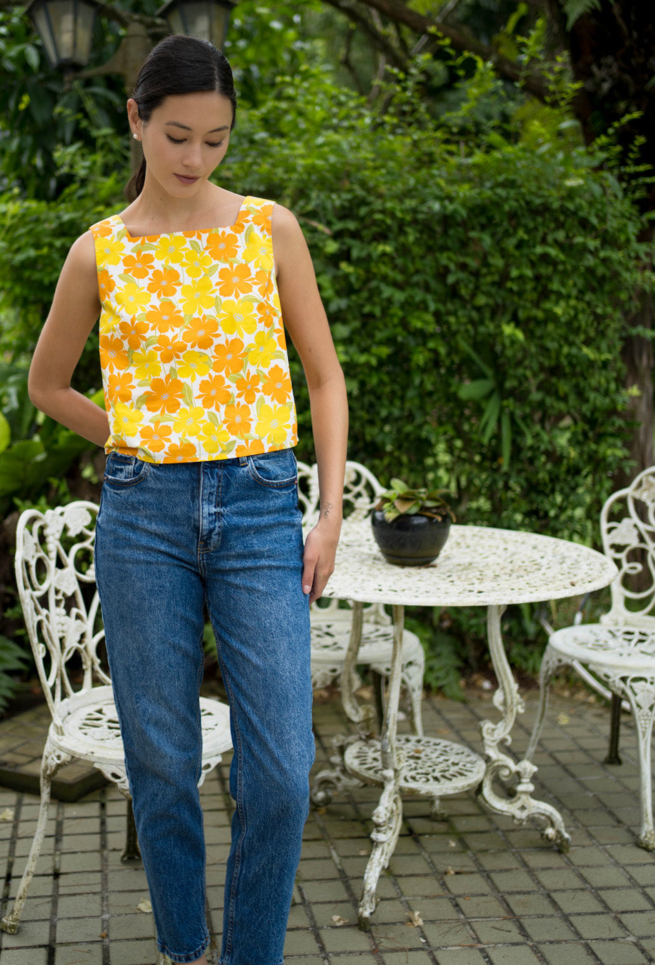 Goldie Cotton Top in Buttercup Cosmos