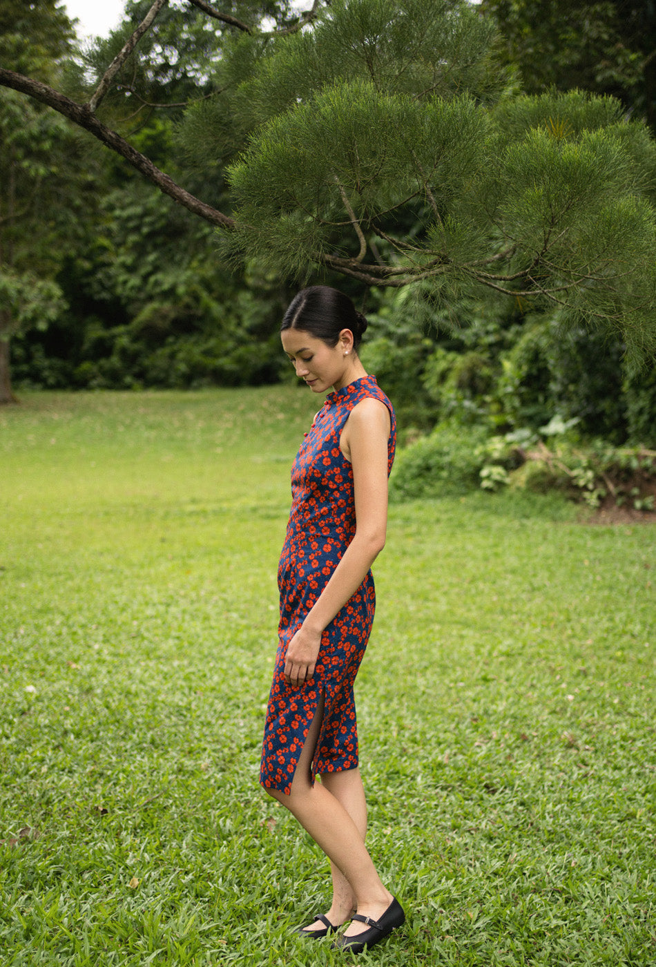 Mom's Closet Cotton Cheongsam in Midnight Poppies