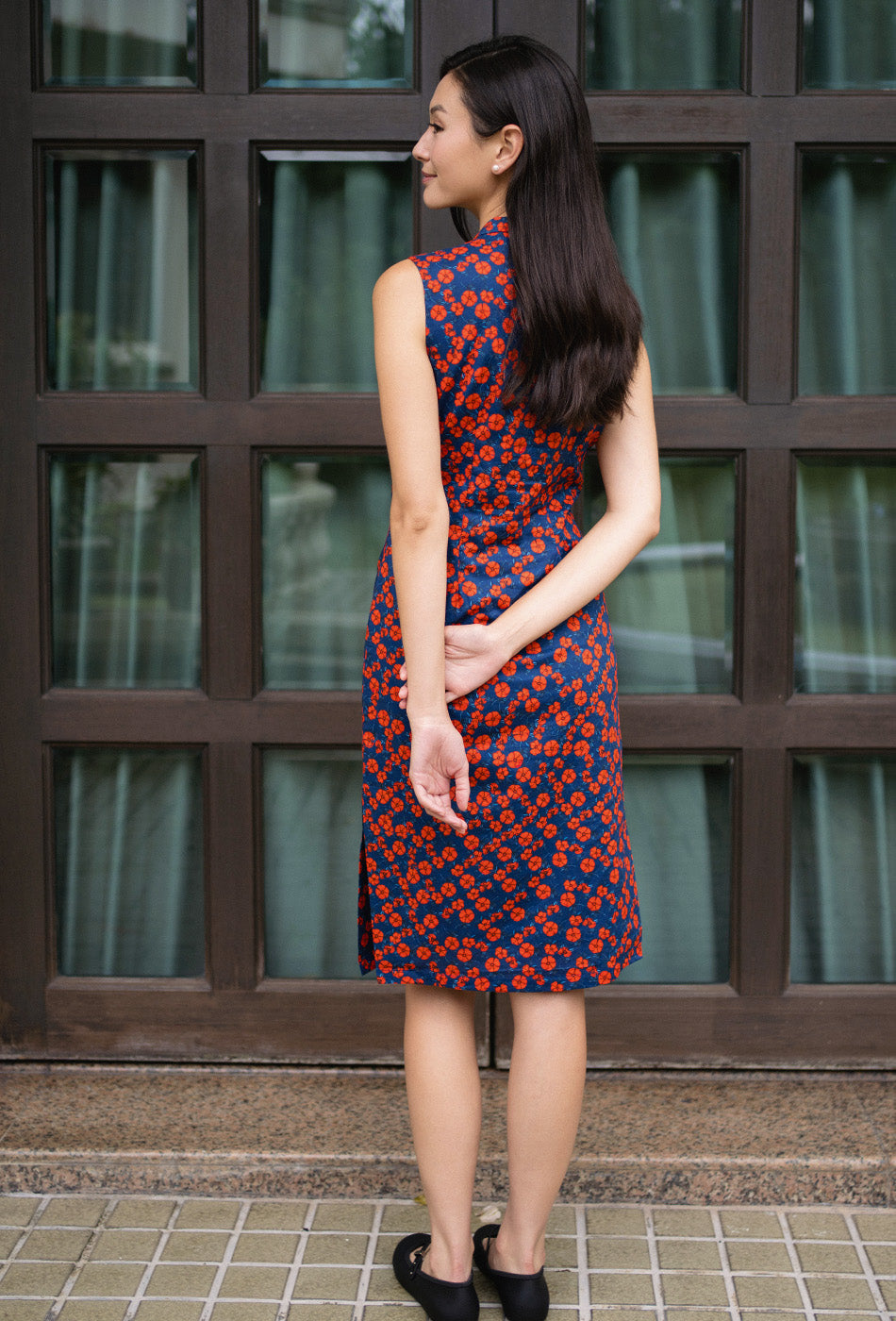 Mom's Closet Cotton Cheongsam in Midnight Poppies