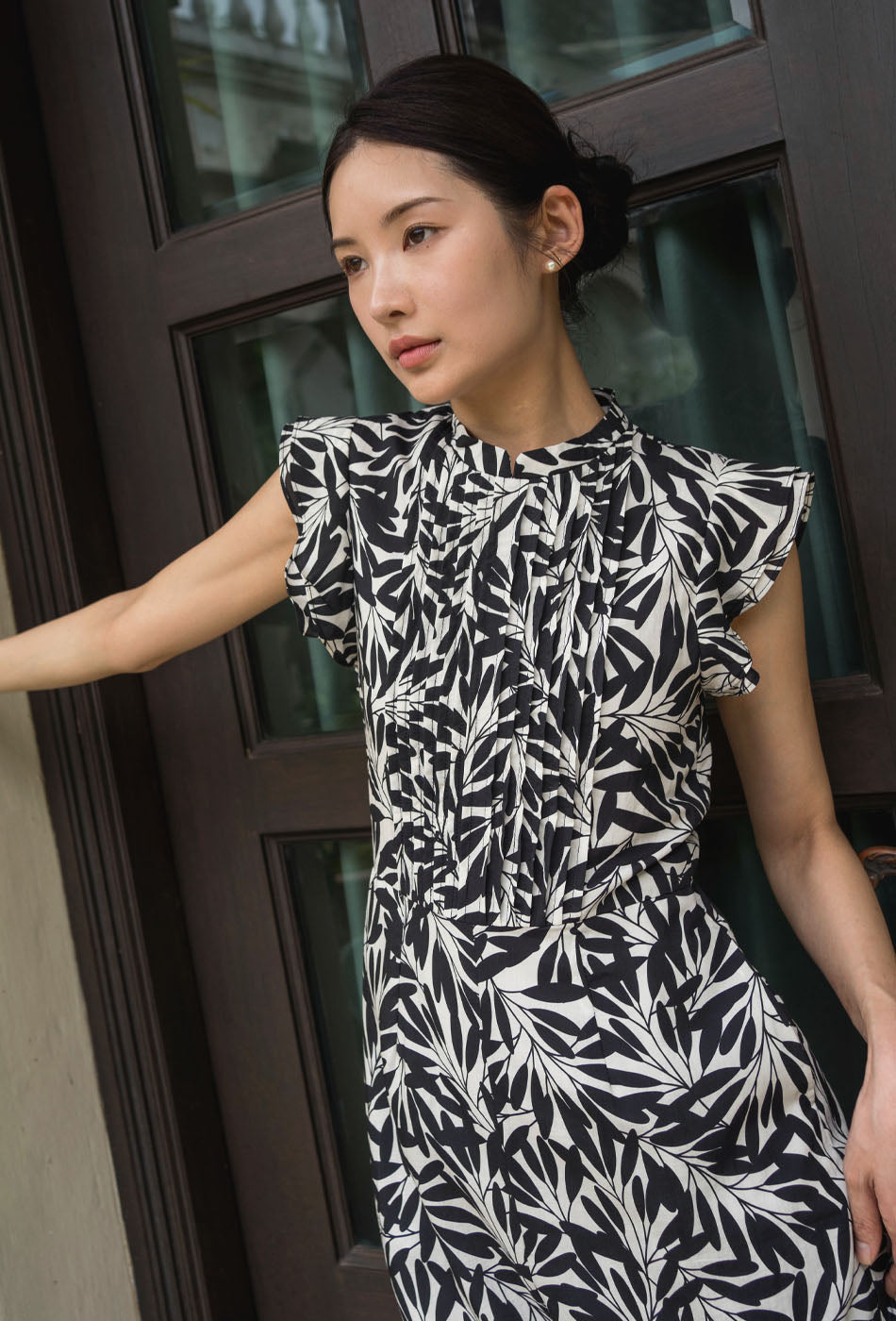 Summer Days Cheongsam Romper in Black Petals