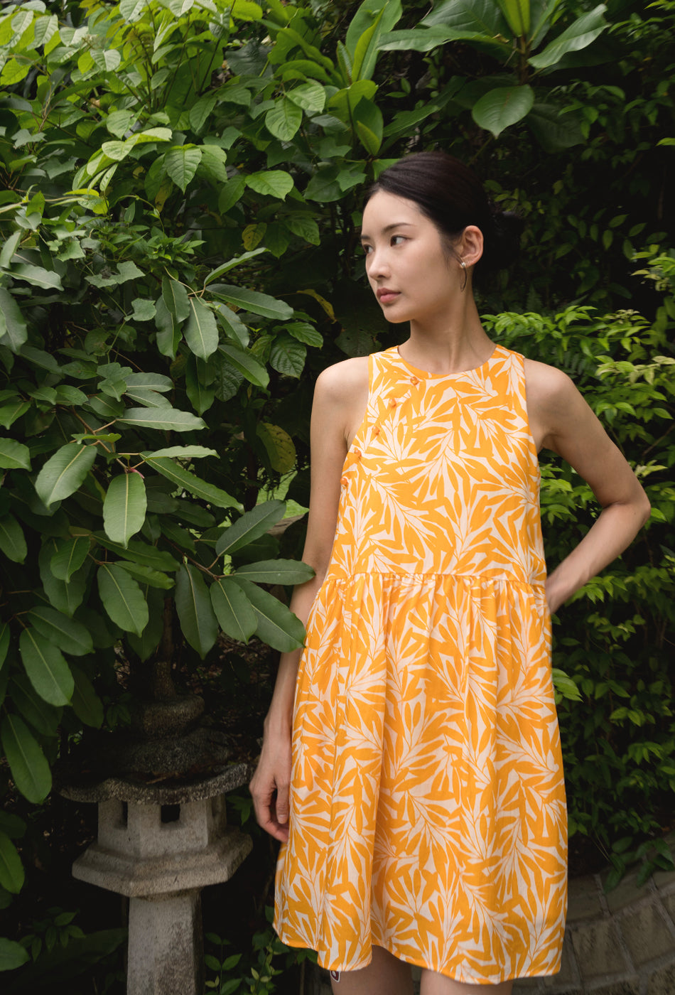 Sunshine Beam Cotton Cheongsam in Orange Petals