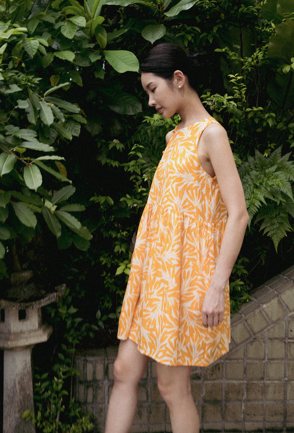 Sunshine Beam Cotton Cheongsam in Orange Petals