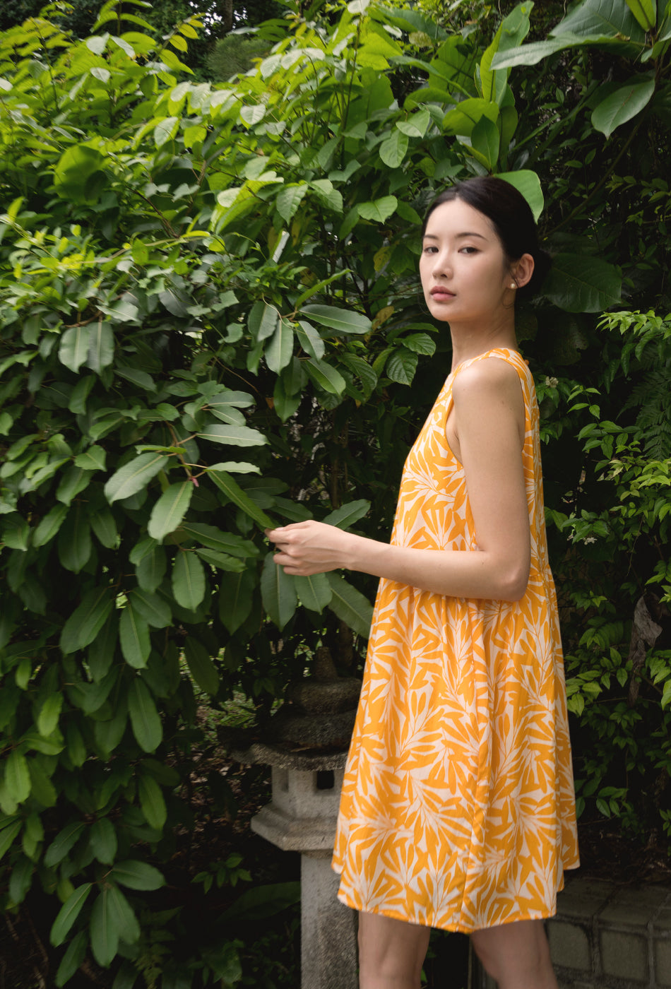 Sunshine Beam Cotton Cheongsam in Orange Petals