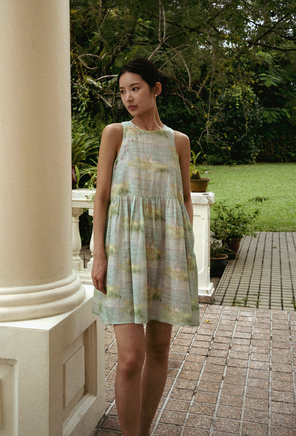 Sunshine Beam Cotton Cheongsam in Wild in Green