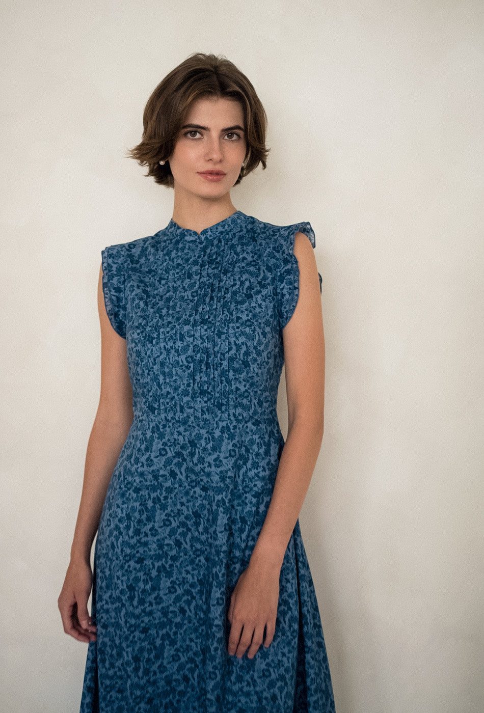 The Evermore Cotton Cheongsam in Moonflower