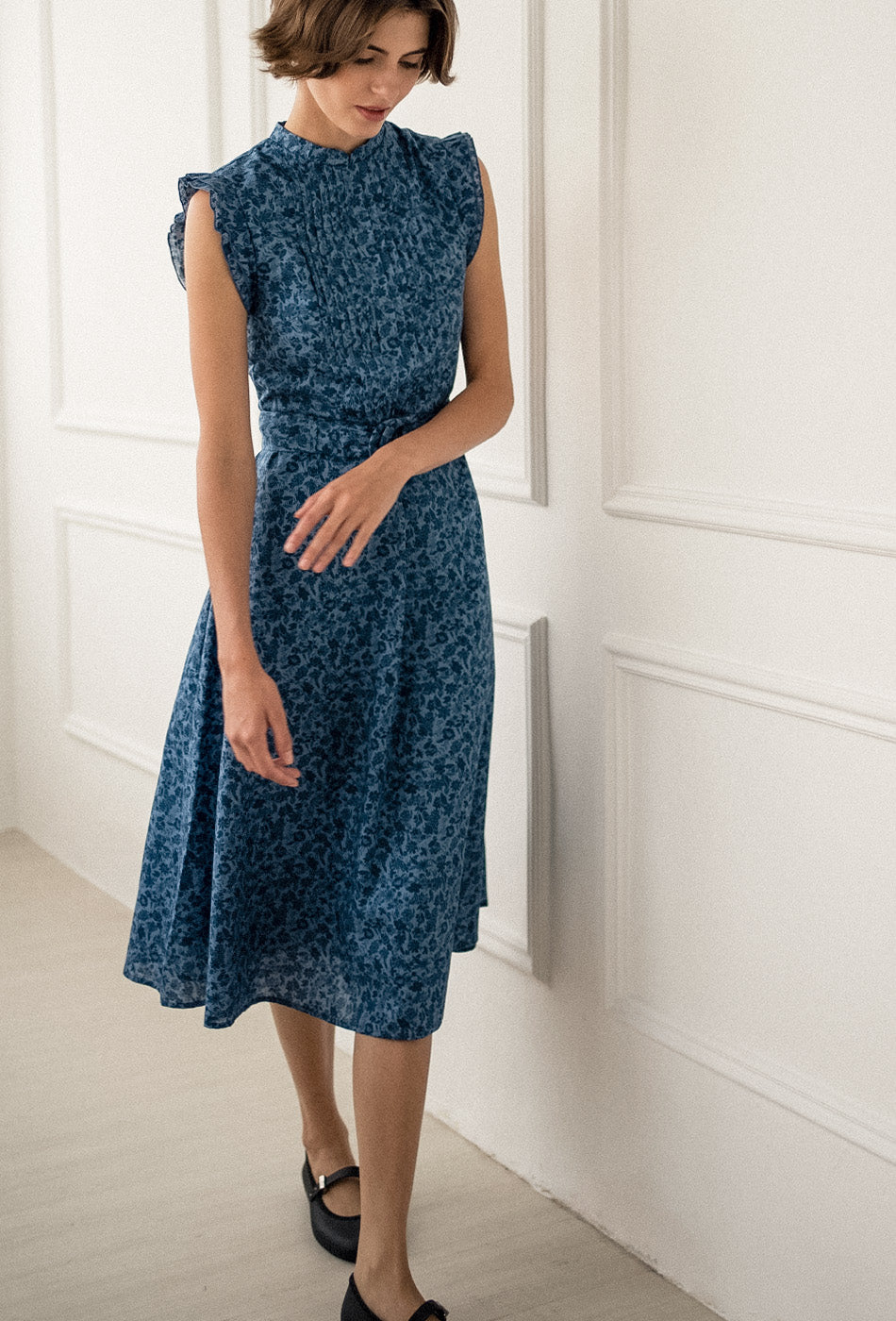 The Evermore Cotton Cheongsam in Moonflower