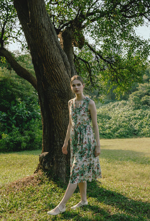 
                  
                    Vintage Sunshine Cotton Dress in Garden Green
                  
                