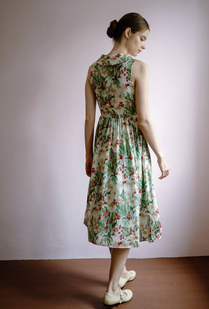 
                  
                    Vintage Sunshine Cotton Dress in Garden Green
                  
                