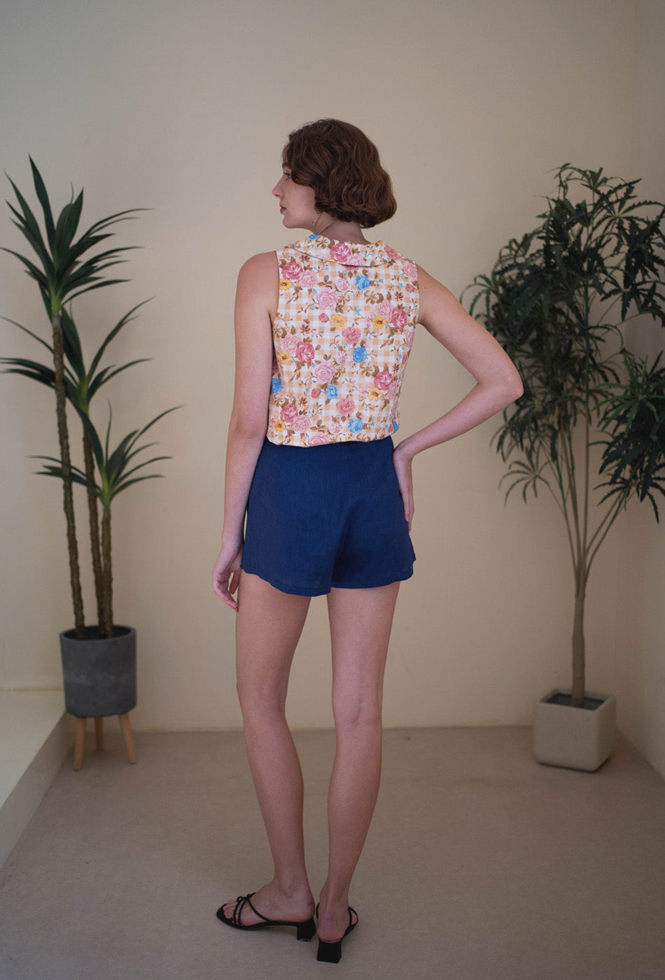 Vintage Sunshine Cotton Top in Antique Beige