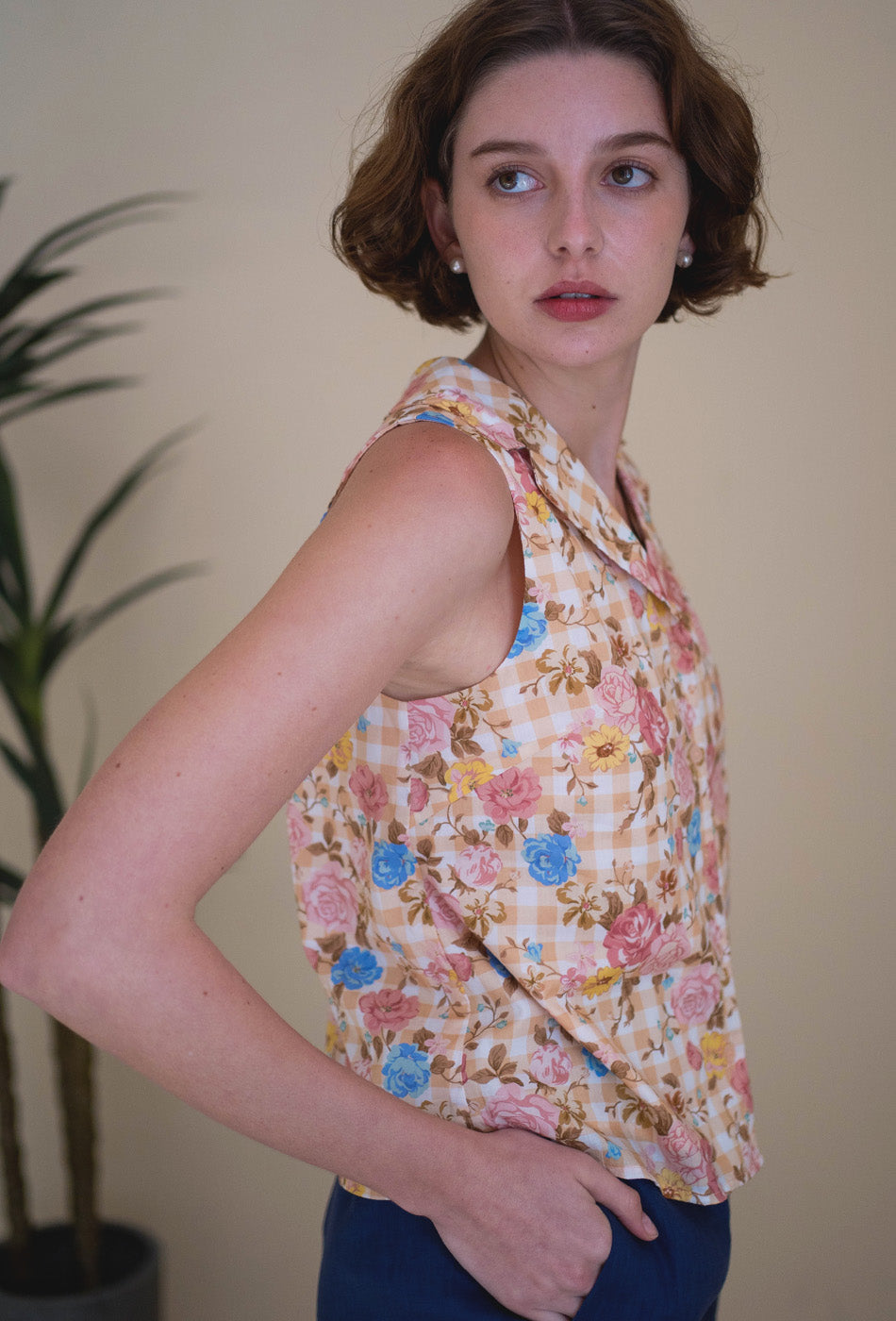 Vintage Sunshine Cotton Top in Antique Beige