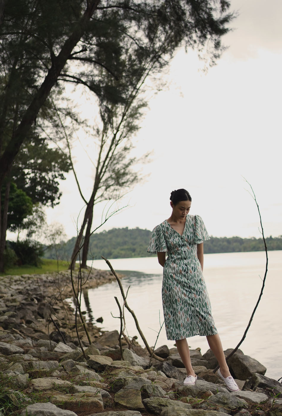 Shades of Summer Linen Dress in Fallen Leaves